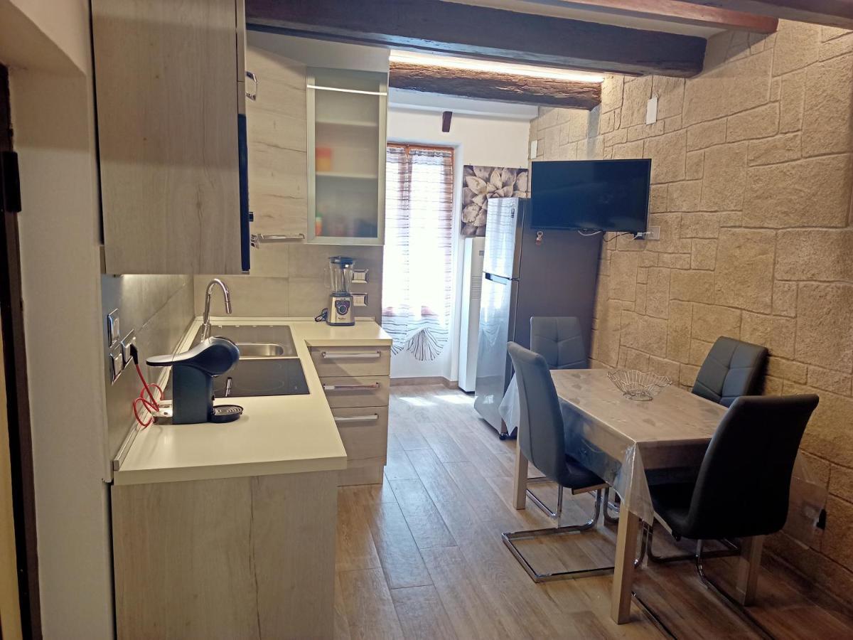 Maison Gioberti Alghero Bagian luar foto