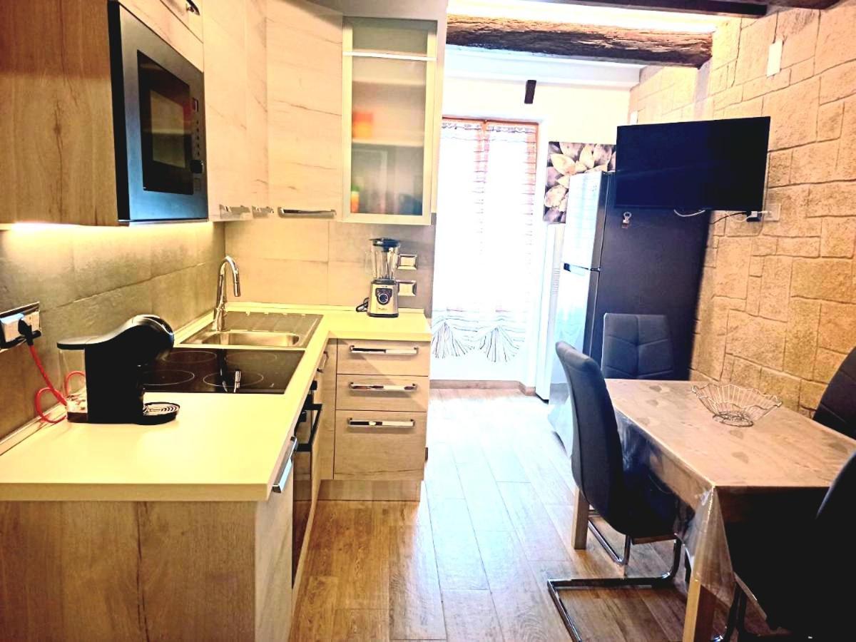 Maison Gioberti Alghero Bagian luar foto