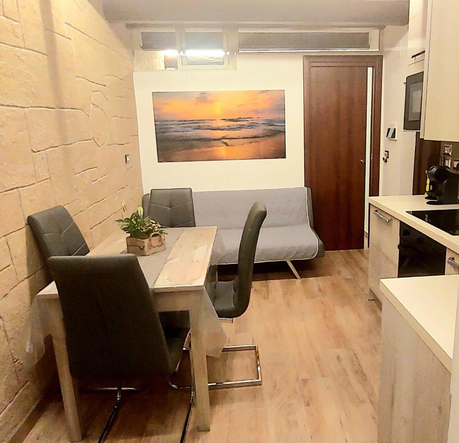 Maison Gioberti Alghero Bagian luar foto